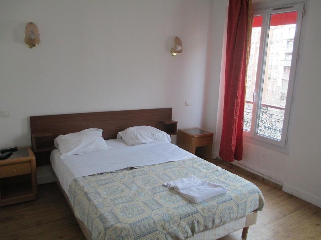Central Hotel Paris Bilik gambar