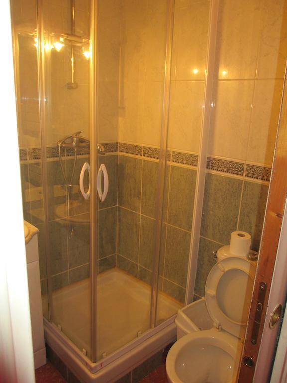Central Hotel Paris Bilik gambar